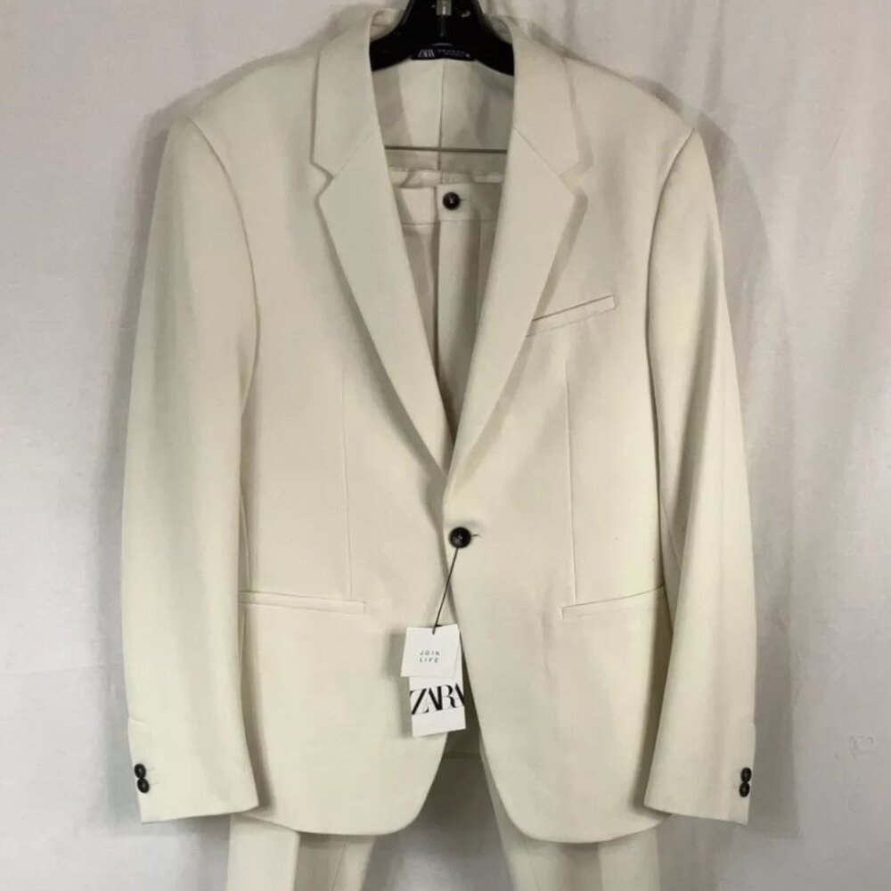 Zara Men’s Suit